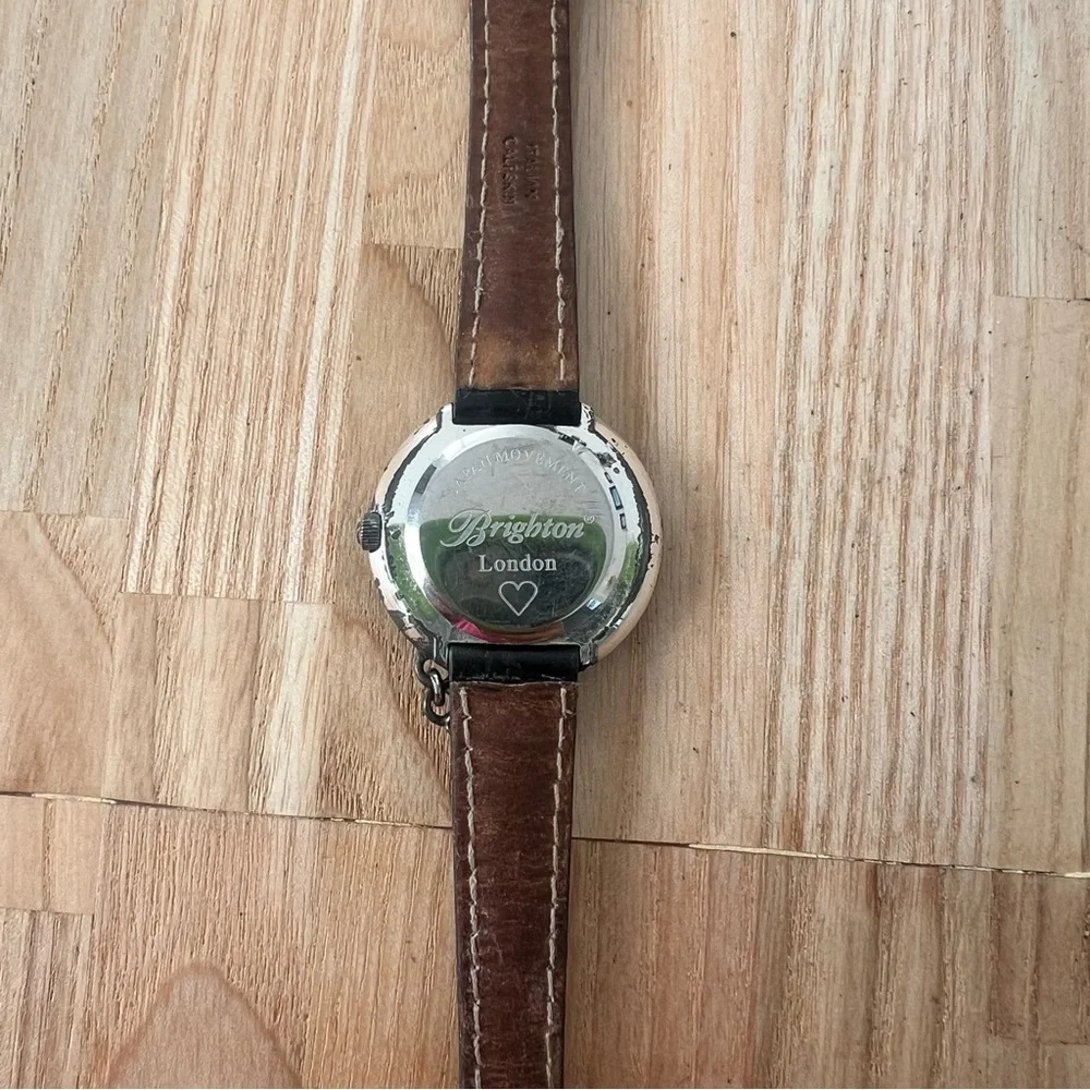 Brighton ladies London silver tone black leather NEW BATTERY